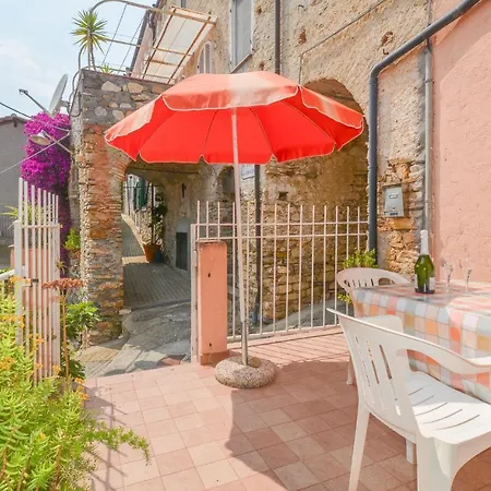 2 Bedroom Lovely In